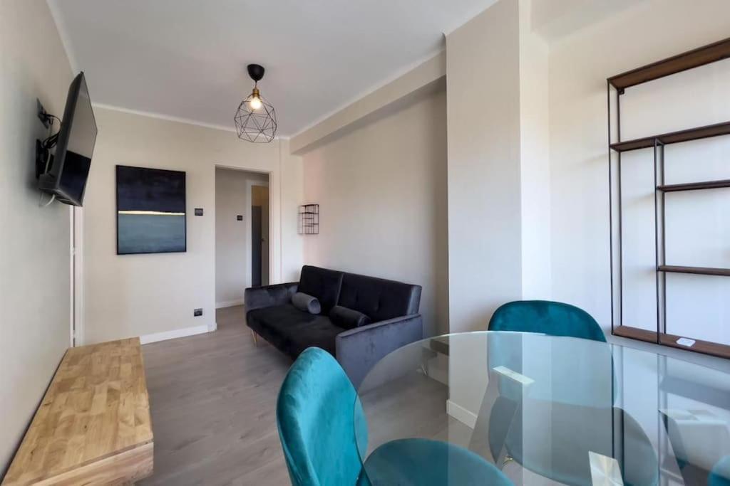 Bebarceloner Sant Andreu Apartments - 3 Bedrooms Kültér fotó