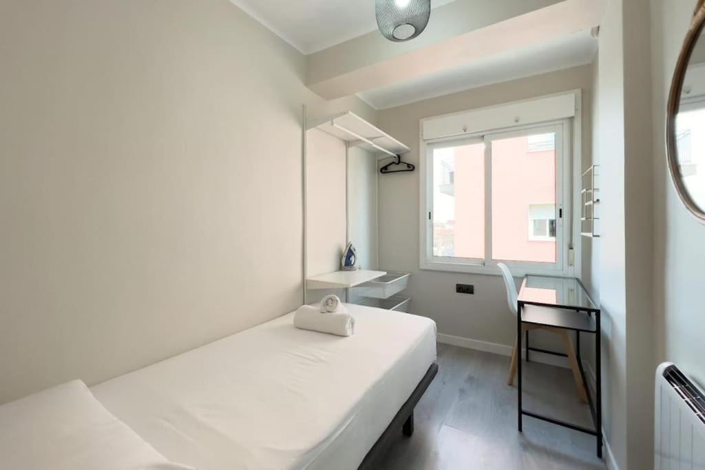 Bebarceloner Sant Andreu Apartments - 3 Bedrooms Kültér fotó